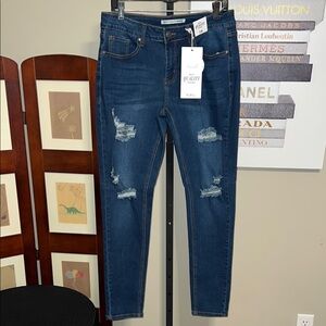 NWT Best Quality Brand distressed jeans